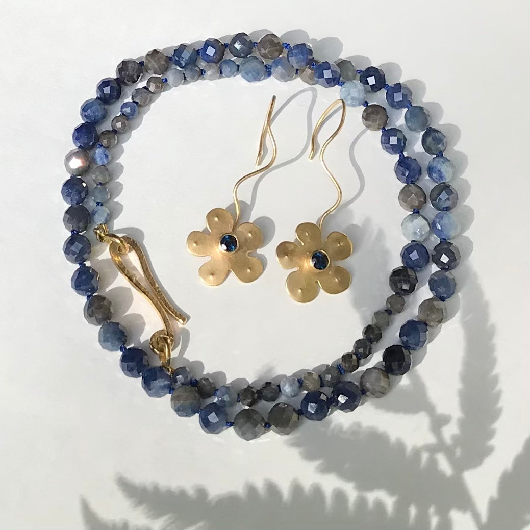 14kt Gold and Sapphire Flower Bloom Earrings