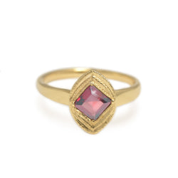 Raspberry Rhodolite Garnet and 14kt Yellow Gold Ring